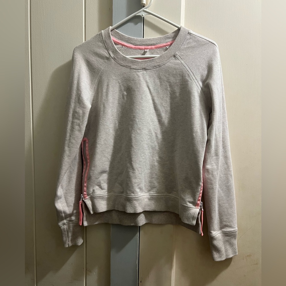 🍋LULULEMON Crew Neck long sleeve Sweater, Size 6